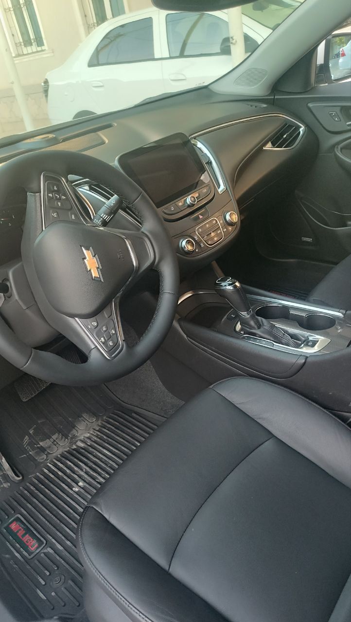 Chevrolet Malibu 2