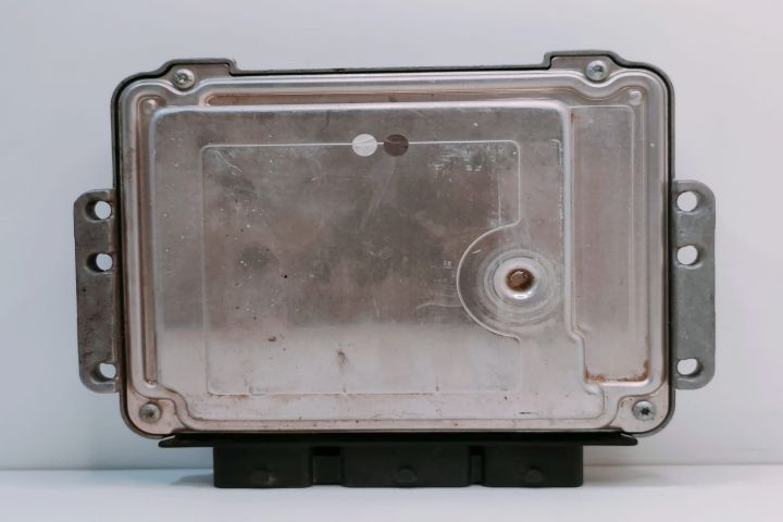 ECU Calculator Motor Bosch 0281011633 Peugeot 307 prima generatie (fa