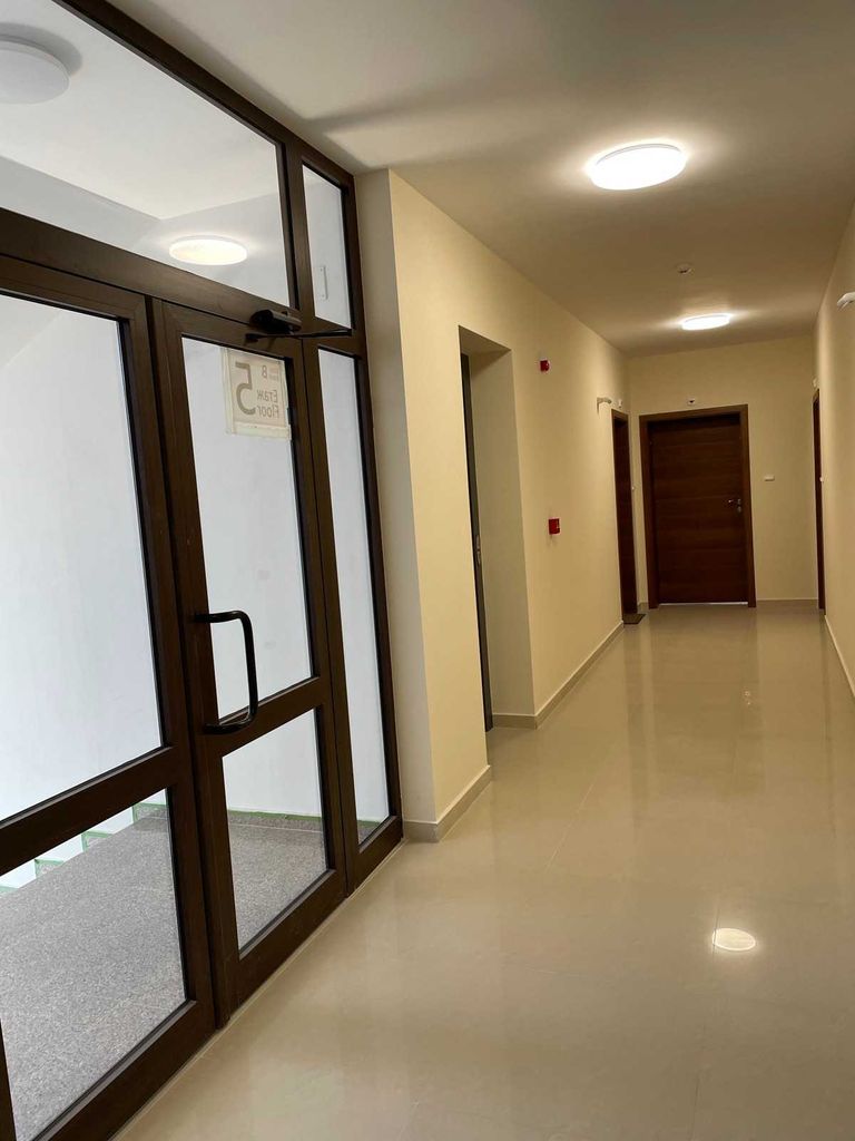 Продава се Тристаен апартамент в к.к. Пампорово - 97 кв.м за 979 €/кв.м - Снимка #11