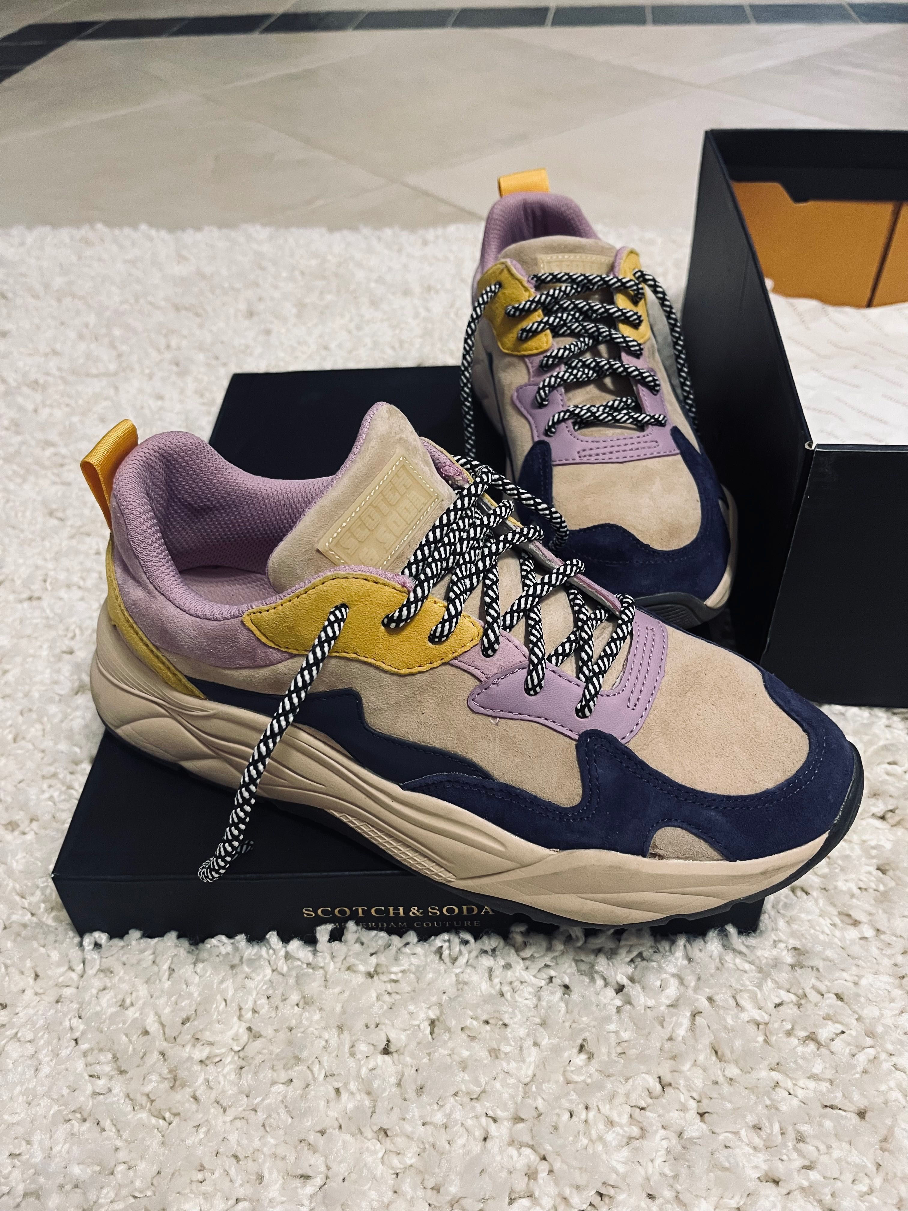 Сникарси Scotch & soda