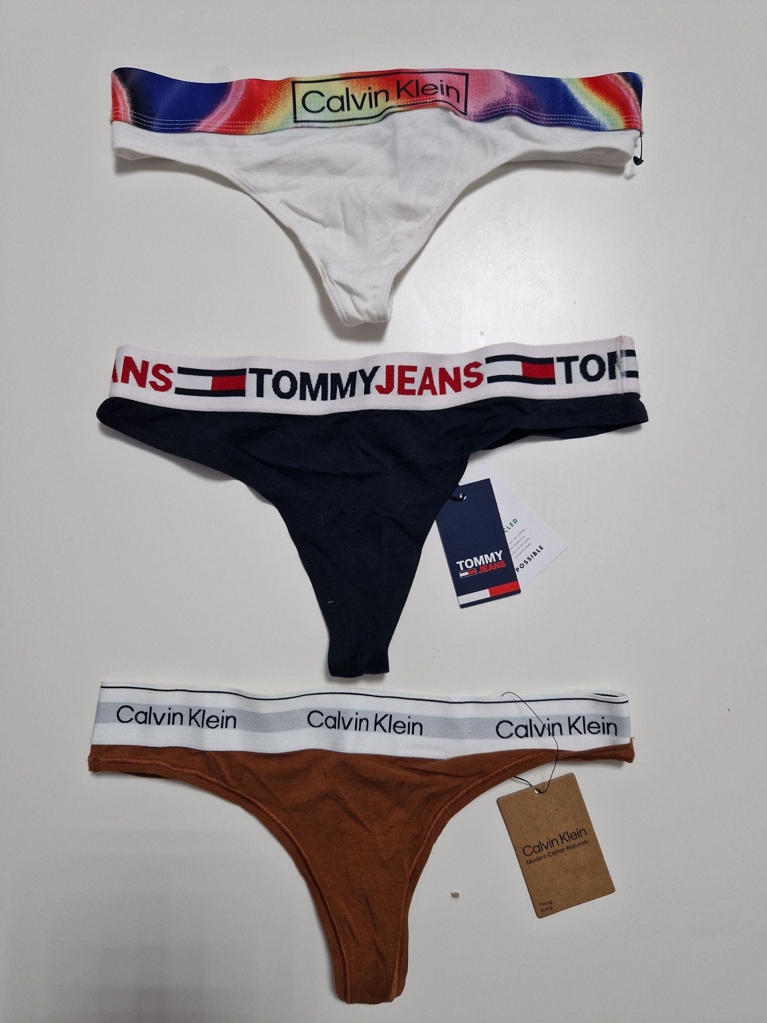 Bikini ,Calvin Klein!