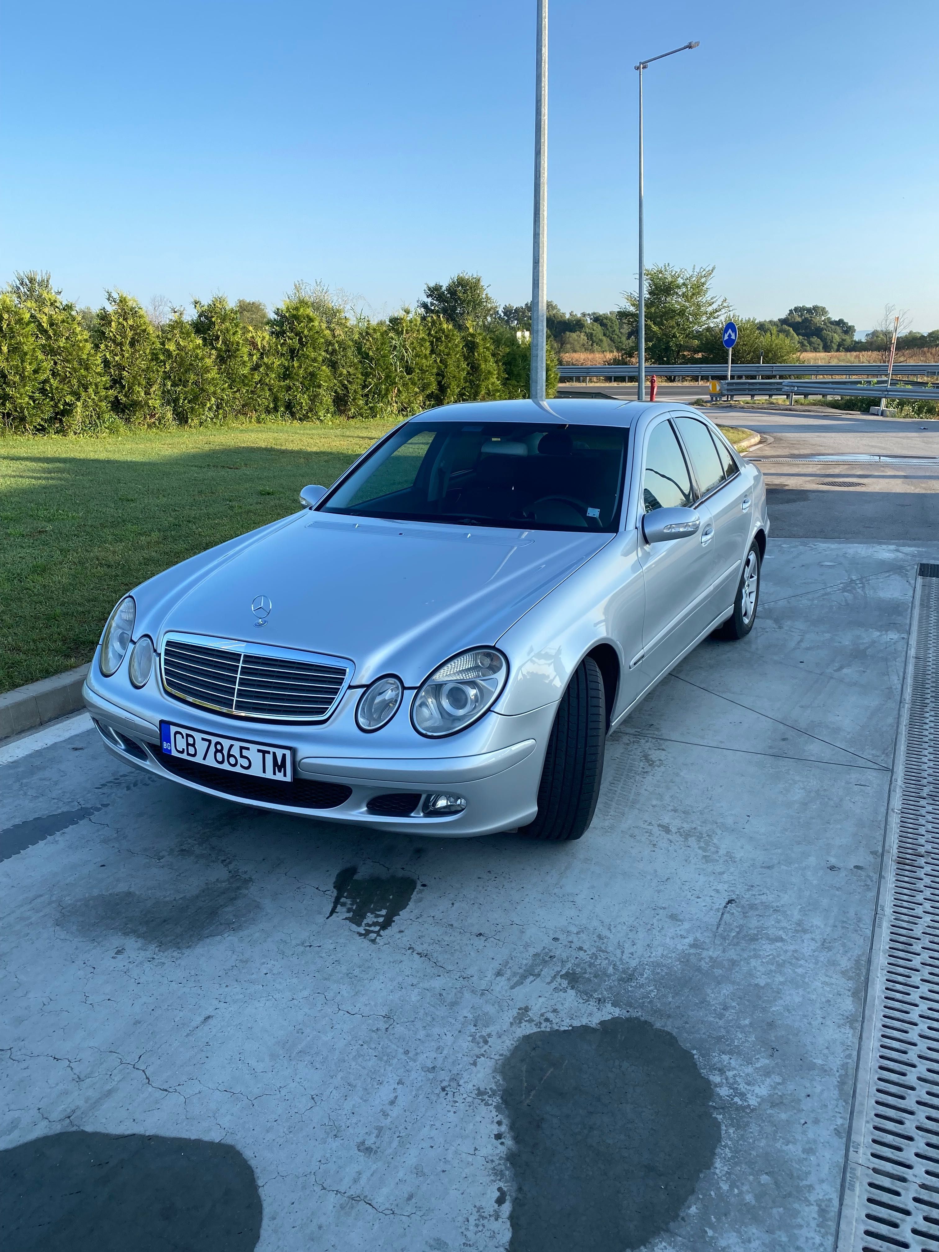 Mercedes E Class W211