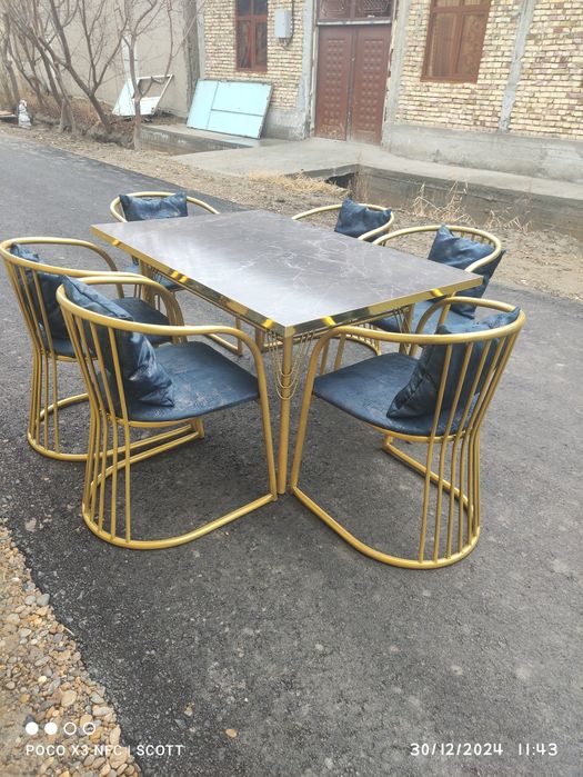 Stol stul  oshhona yoki kafelar uchun