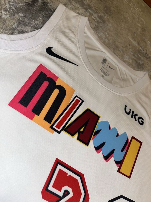 Maiou de baschet / Miami Heat / Butler 22
