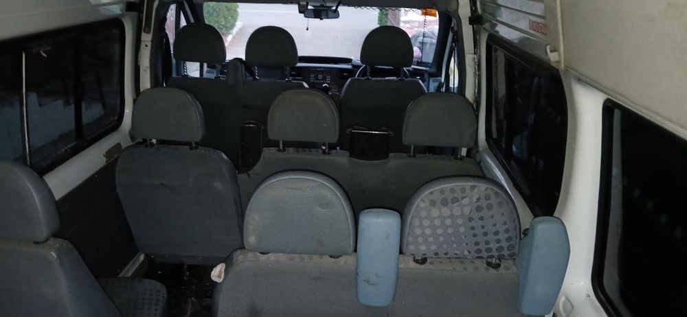 Ford tranzit din 2011 volan pe dreapta