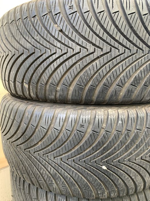 Anvelope all season kumho 235/45R17