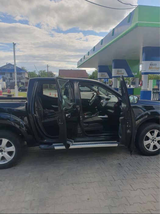 Nisan navara 2.3 disel anul 2017