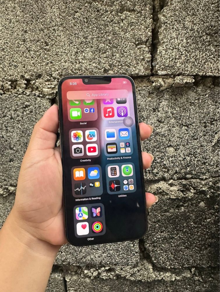 IPHONE 13  PRO 128GB   ios 19  merge bine arată inpachabil negociabil