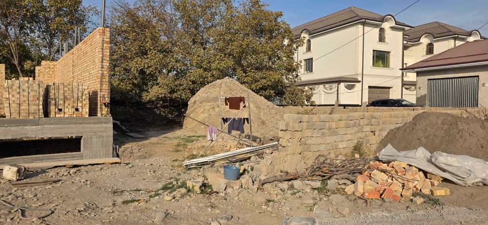 Ер участка сотилади