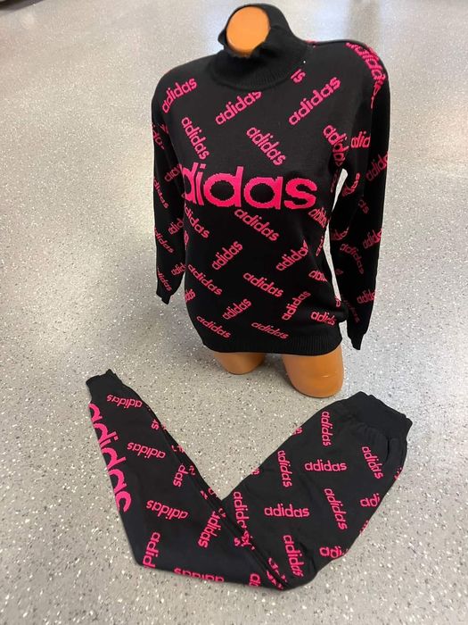 Treninguri dama tricotate