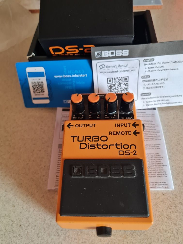 Pedala de efect Turbo Distortion DS2 Boss Roland 2024 ! Nou !