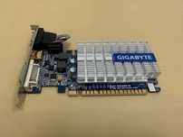 Placa video GIGABYTE 1GB DDR3