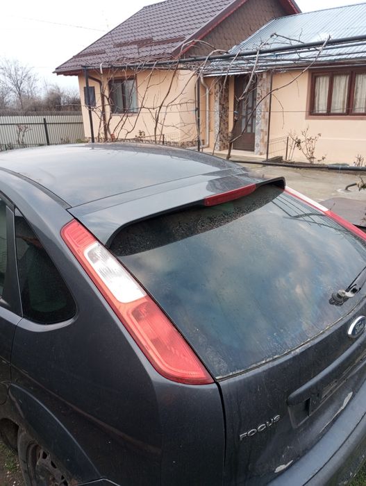 Vând Ford focus 2