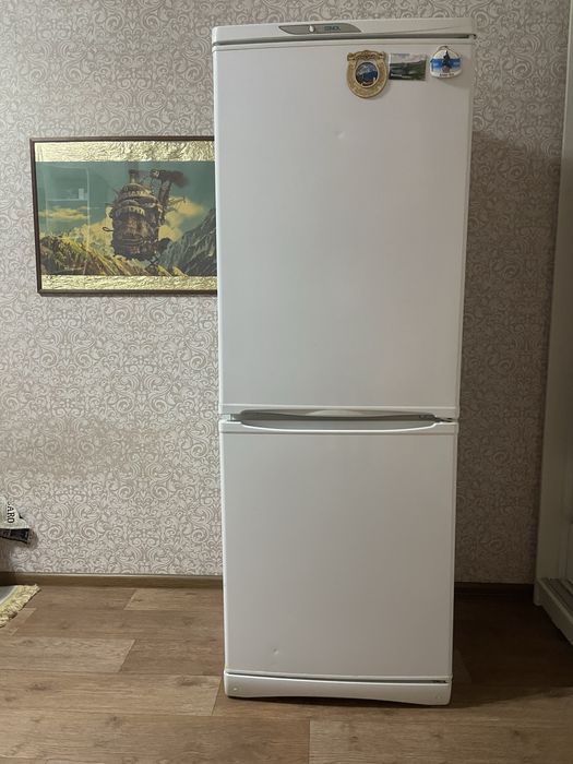 Холодильник Indesit