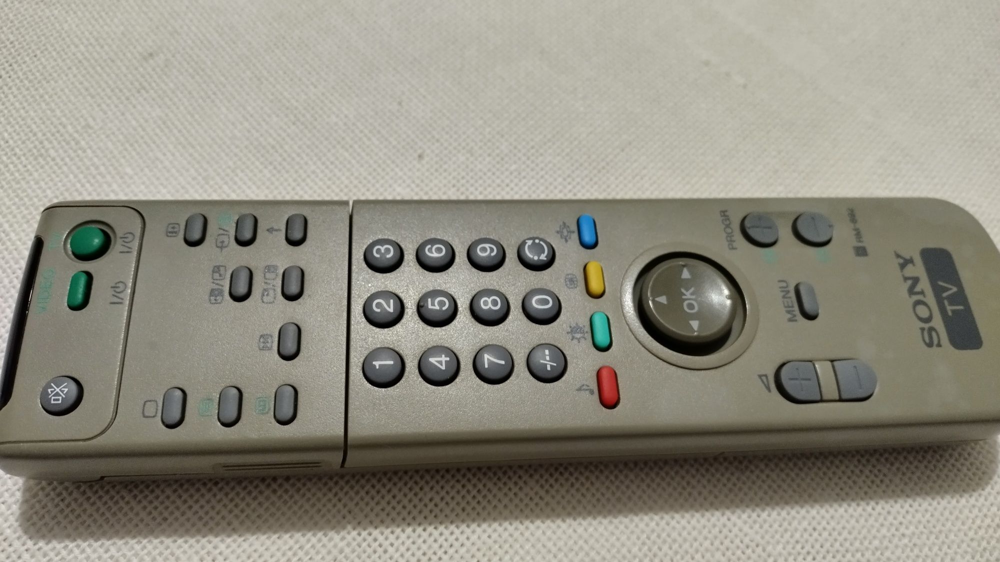 Telecomanda tv SONY RM-892 remote control originala genuine