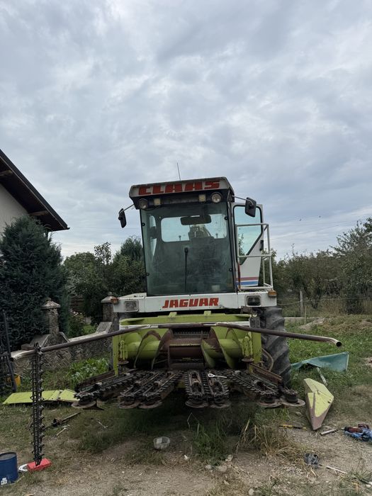 Tocǎtor siloz CLAAS MEGA JAGUAR 690SL