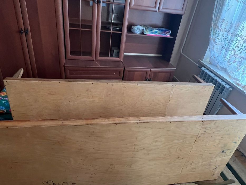 Стол сатылады 2 метр