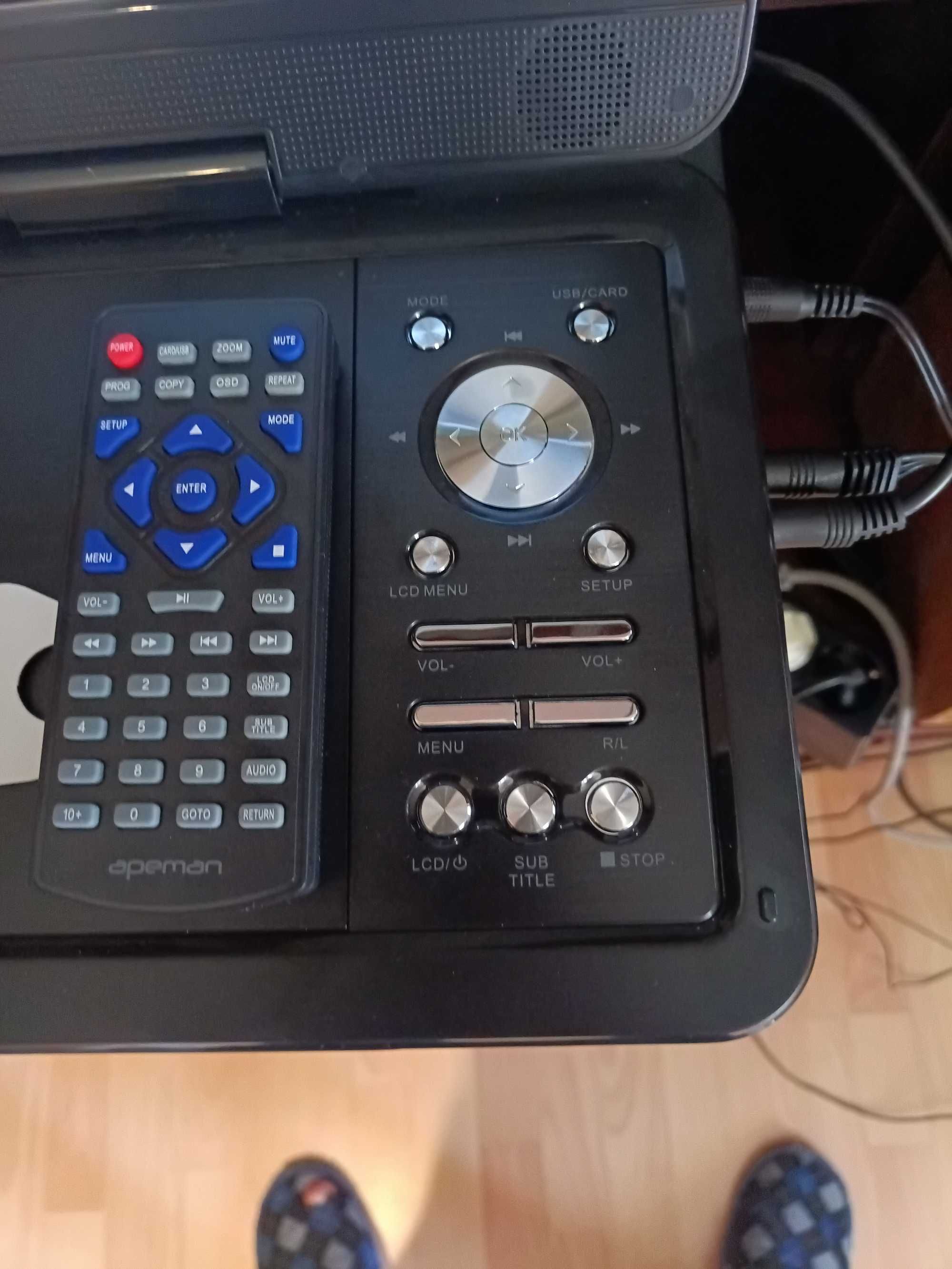 продавам портативен двд плеяр apeman vp1070 чисто нов