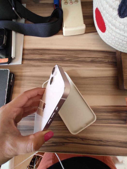 Iphone 13 - в добро състояние