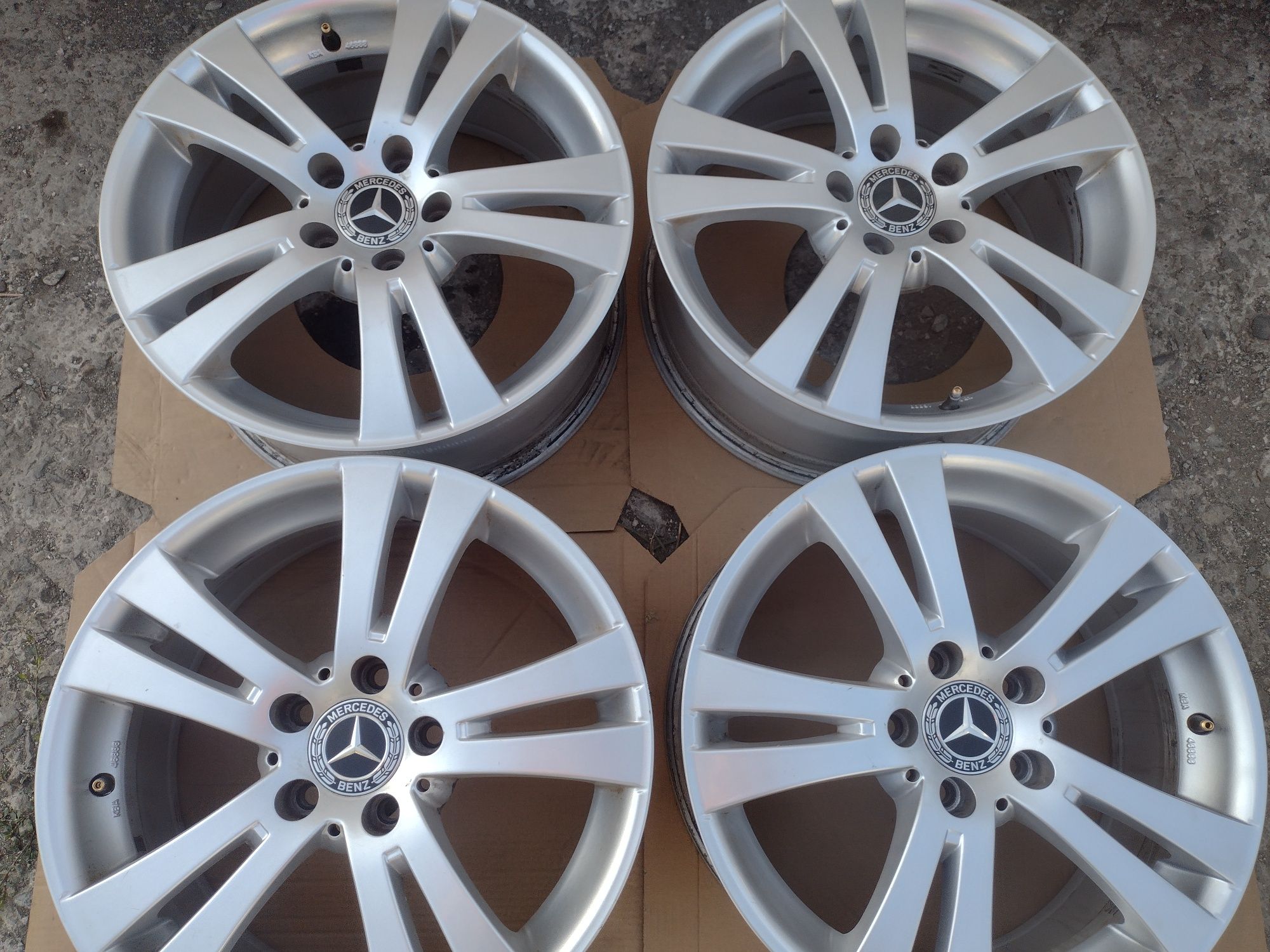 Топ състояние PLW 17-5x112 ET48 7.5j Mercedes E class