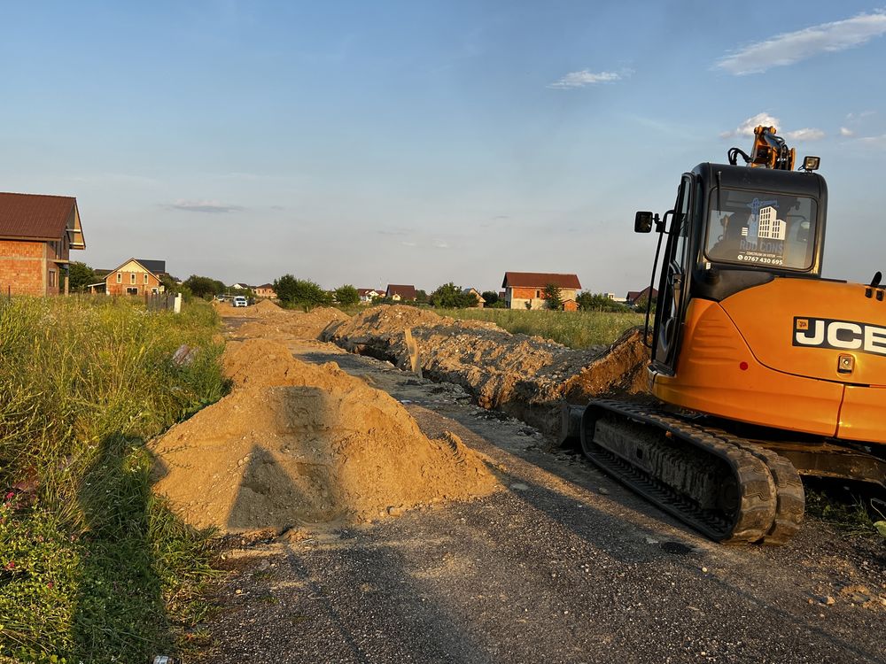 Executie lucrari cu Miniexcavator/ buldoexcavator