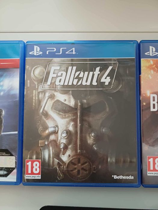 Vand consola Ps4 Slim 1 TB