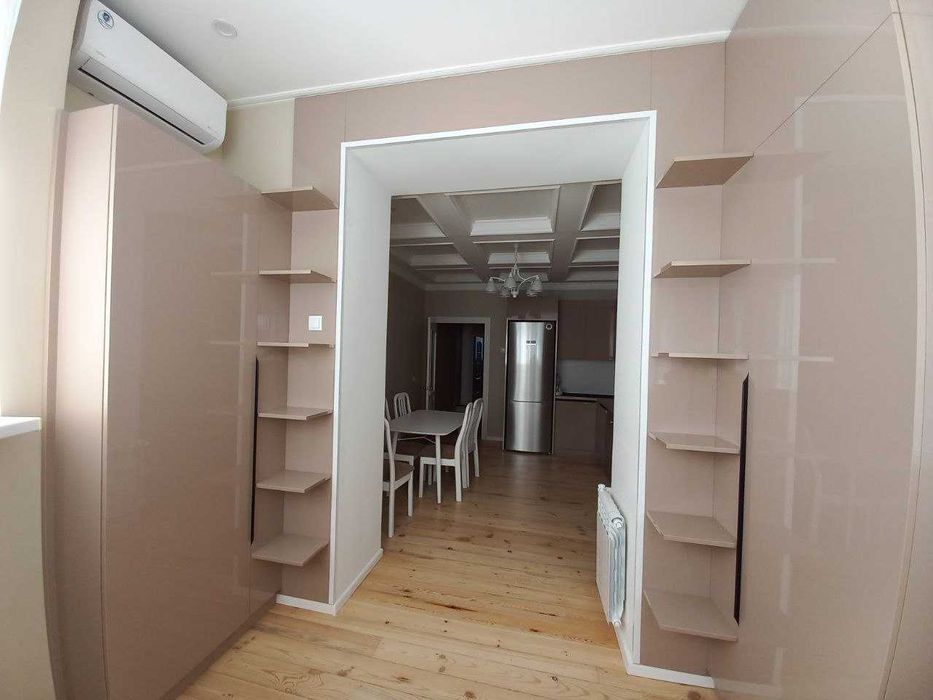 Сдается квартира в новостройке (попугайчиках) Canadian School