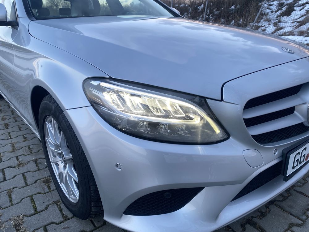 Mercedes Benz C class inamtriculat (28.03)