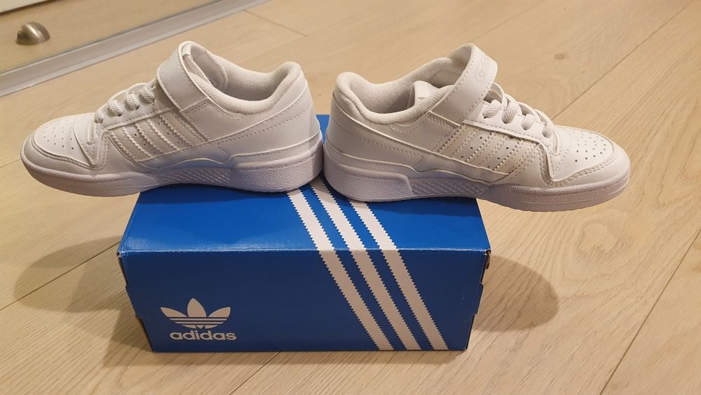 ADIDAS Scoala Forum Low C copii unisex albi nr 30.5 NOI Curier OLX
