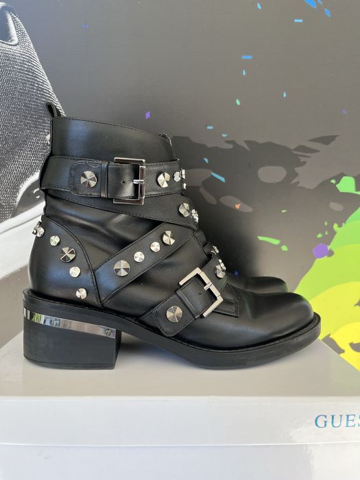 Дамски боти Guess номер 39