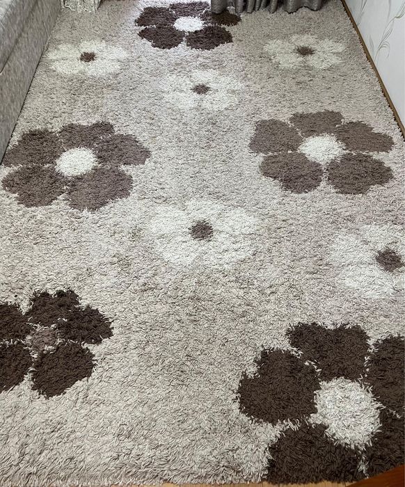 Ковры для прихожей и для спальни