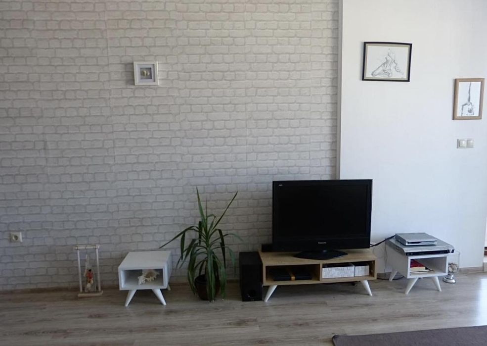 Дава се под наем Двустаен апартамент в Варна, Аспарухово - 70 кв.м за 800 € - Снимка #7