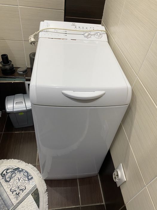 Продаю стиральную машинку