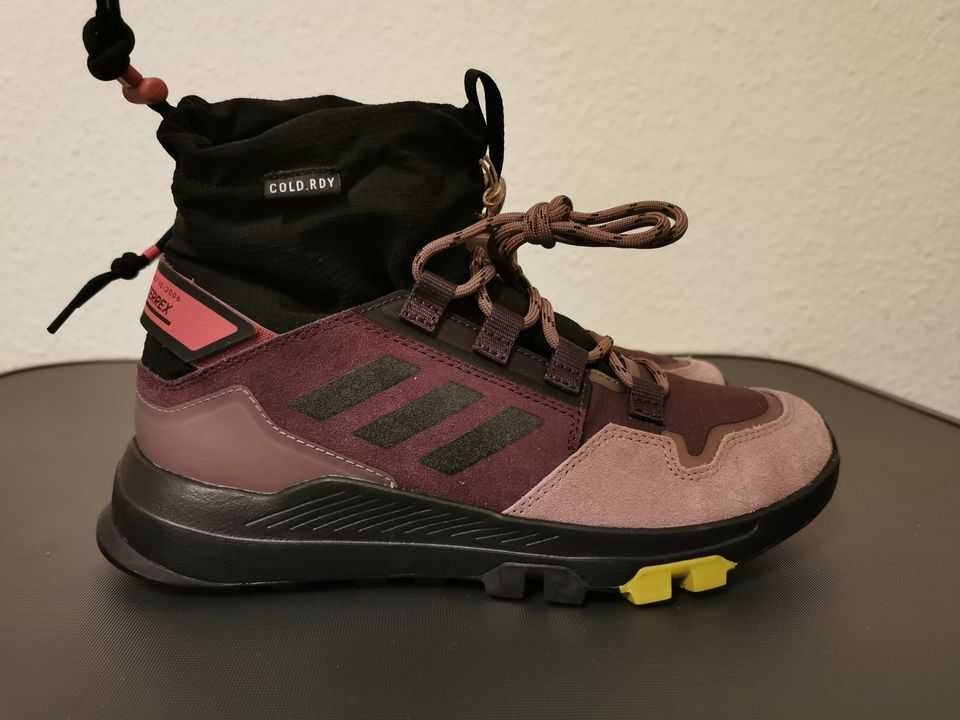 Adidas Hikster Mid Cold 38 2/3