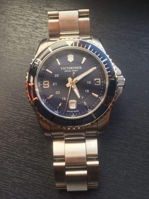 Victorinox Swiss Army Maverick