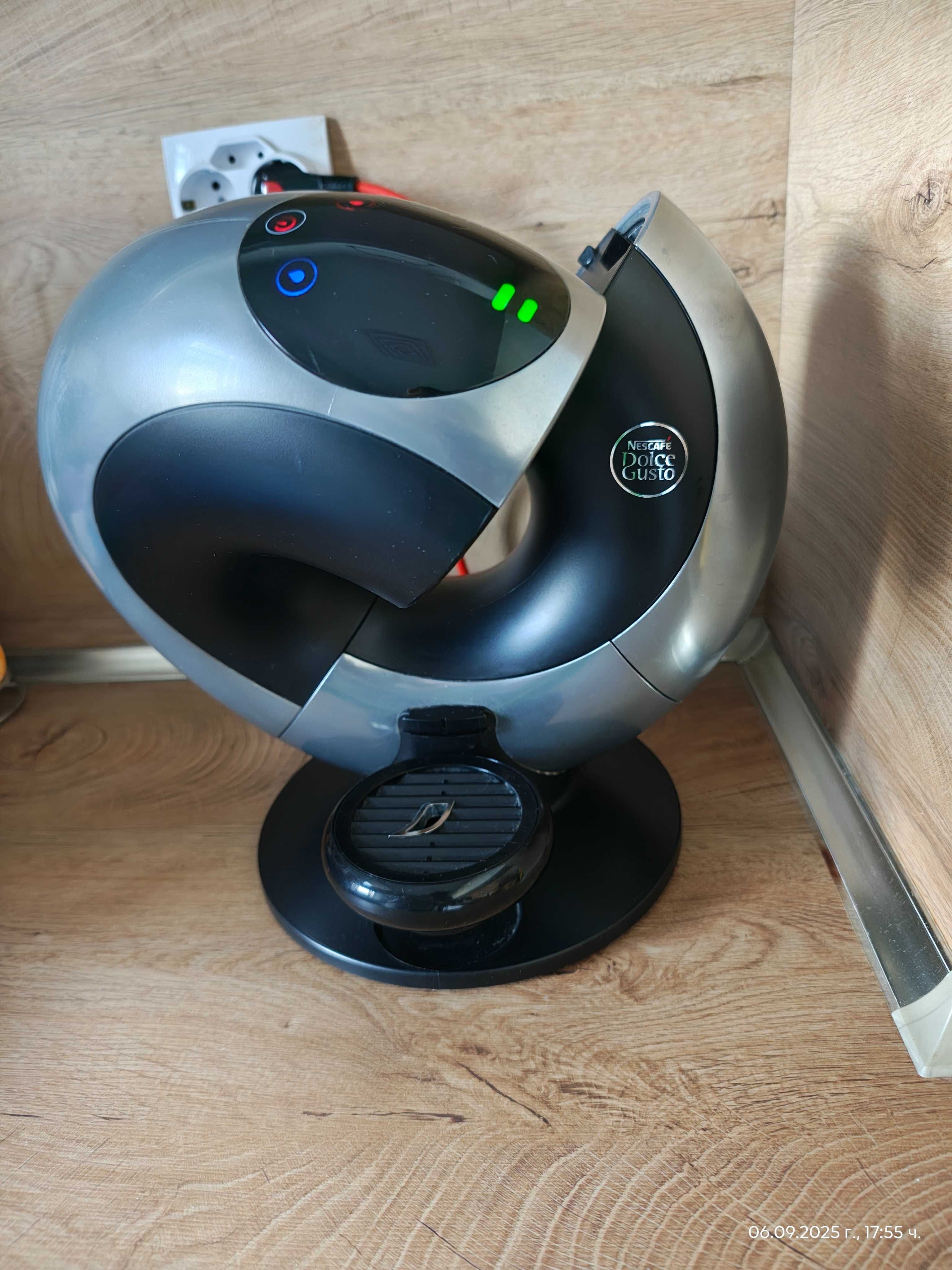 кафемашина De'Longhi Nescafé Dolce Gusto Eclipse, модел EDG 737.B
