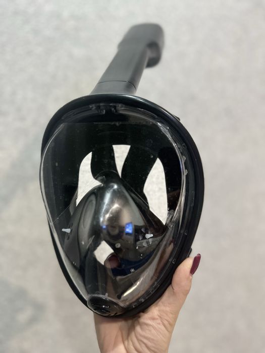 Маска для плавания под водой