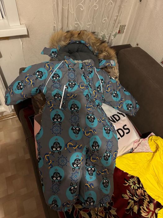 Продам зимнию куртку