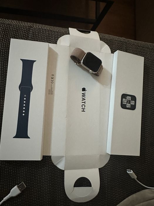 Като чисто нов iphone watch SE (Gen2) 44 silver