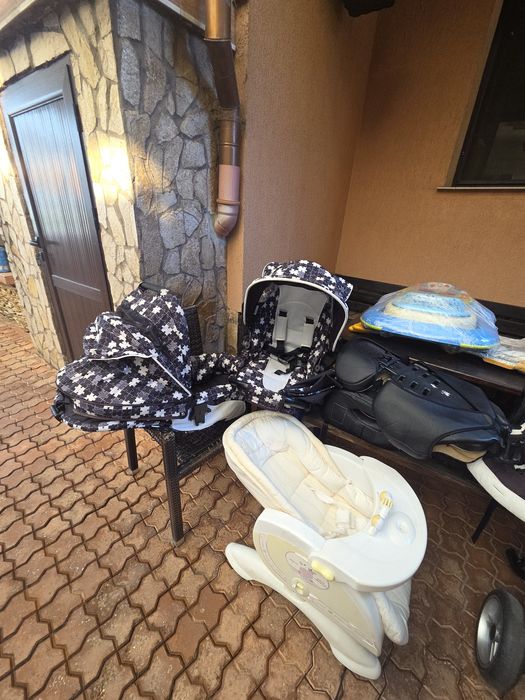 Бебешка количка, столче за хранене, за кола, кош и т.н