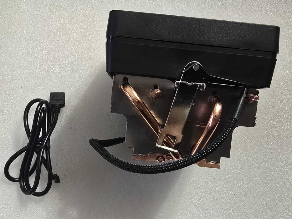 Cooler Procesor AMD Wraith Prism RGB Socket AM4 and AMD Ryzen