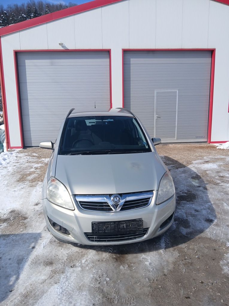 Opel Zafira B / Опел Зафира Б 2.2 direct Z22 на части