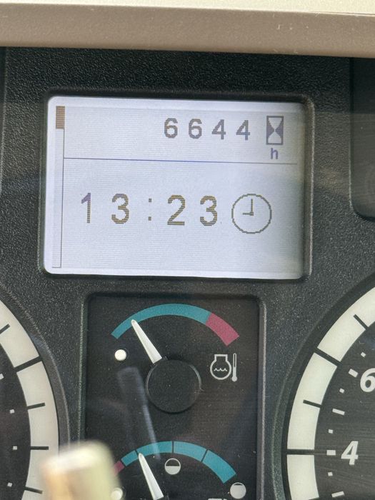 tractor john deere 6115m cu incarcator