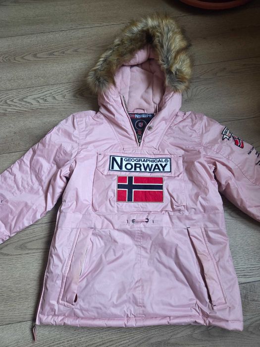Зимно яке за 14 години момиче Norway