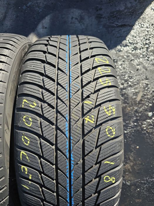225 50 18 Bridgestone m+s RFC
