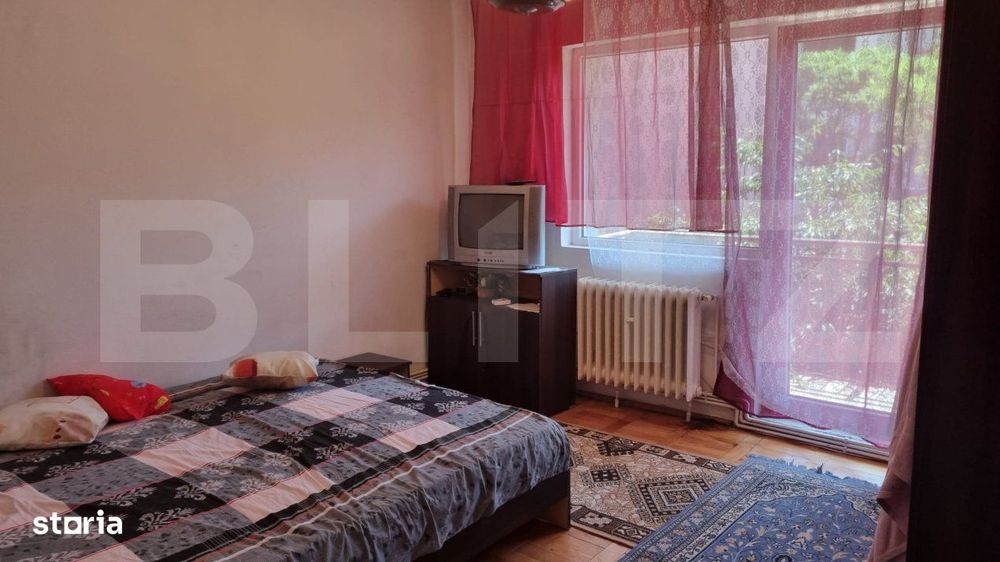 Apartament de vanzare, cu 3 camere, 69 mp, zona Carpati 2