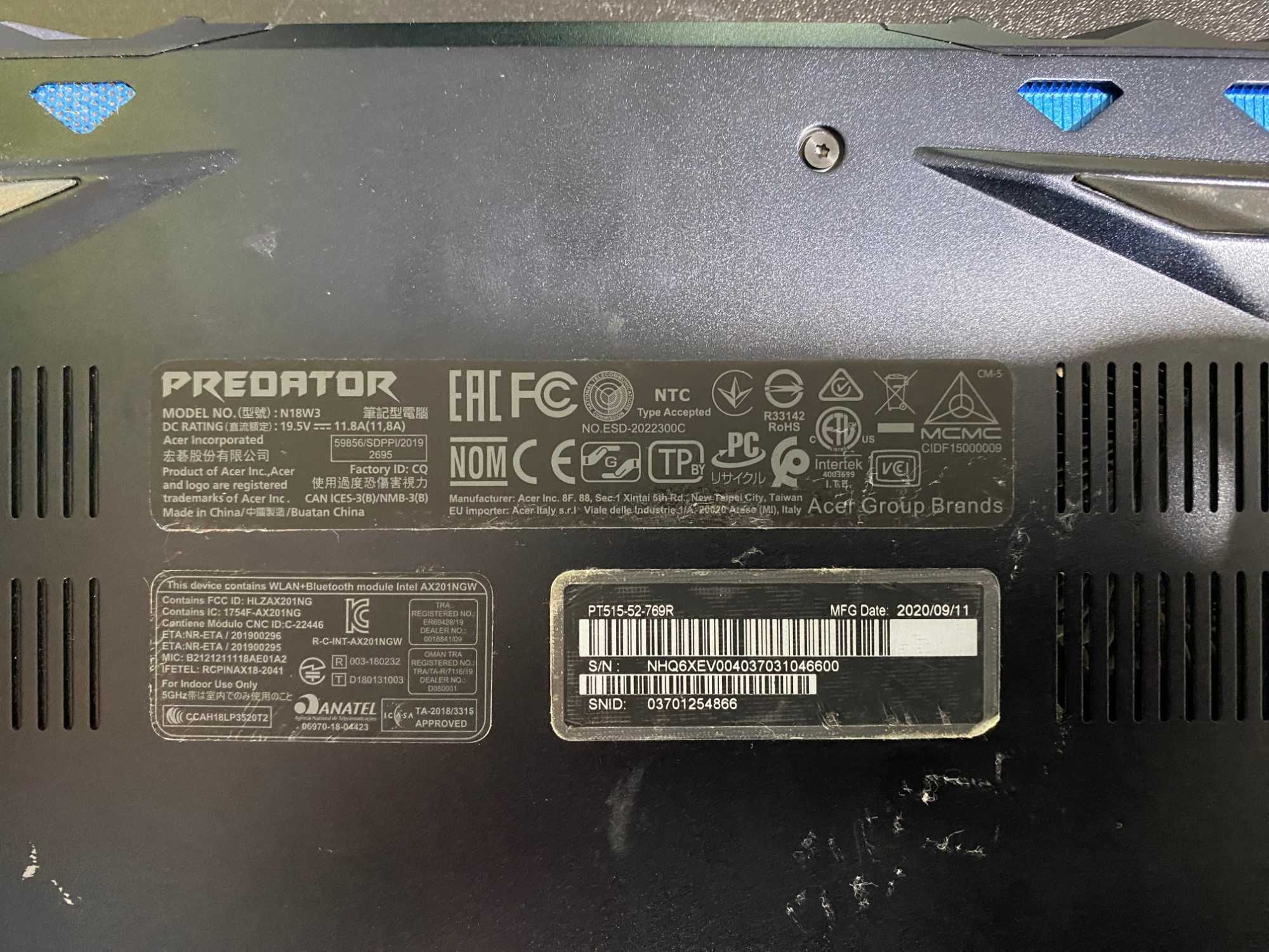 Vand Acer Predator Triton 500