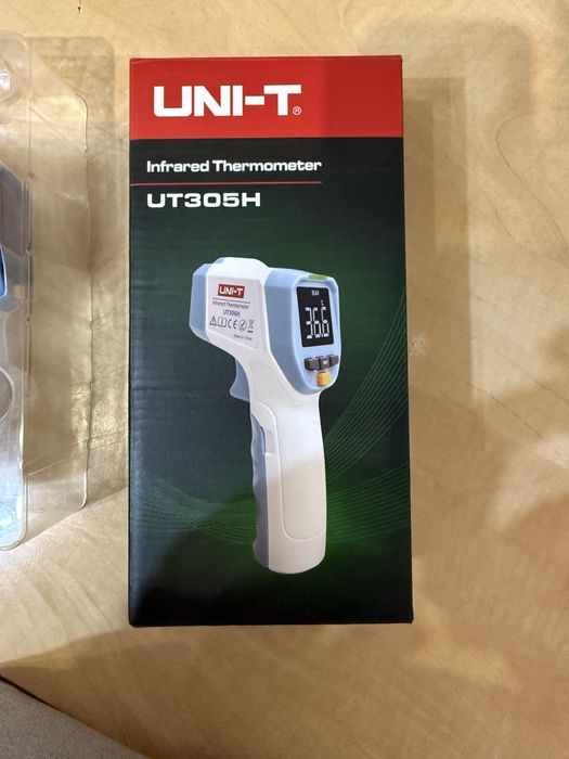 Termometru corporal digital UNI-T UT305H infrarosu