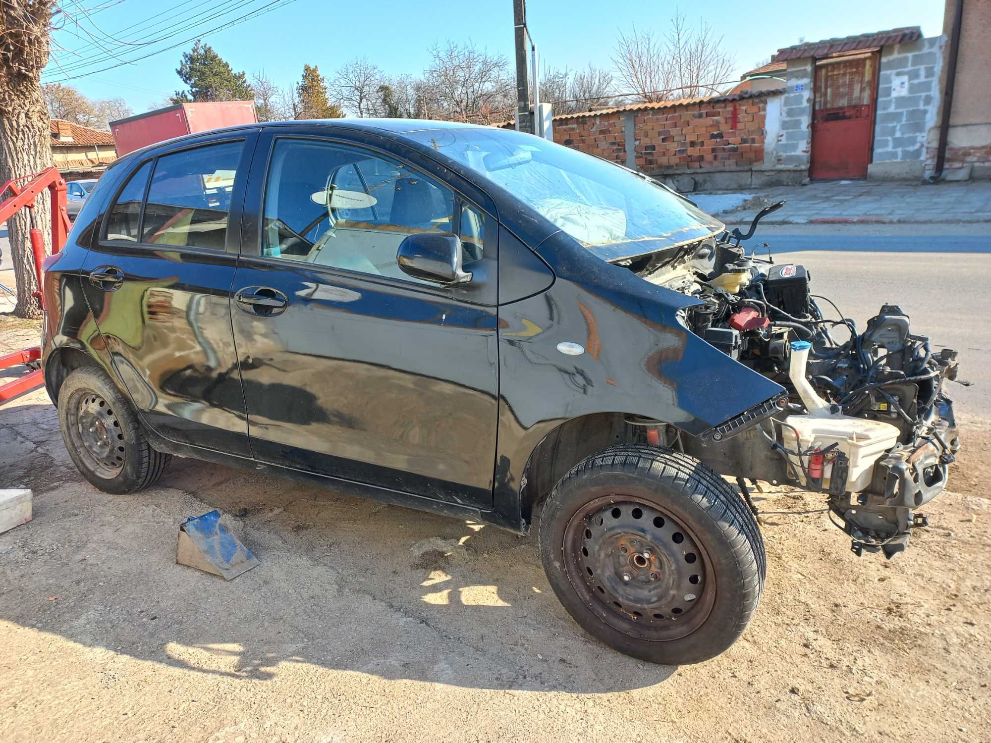 Toyota Yaris 1.4 D4D на части