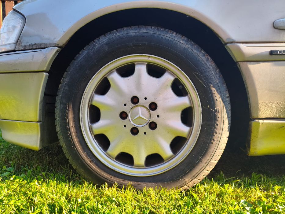 Mercedes-Benz W202 C220 Diesel